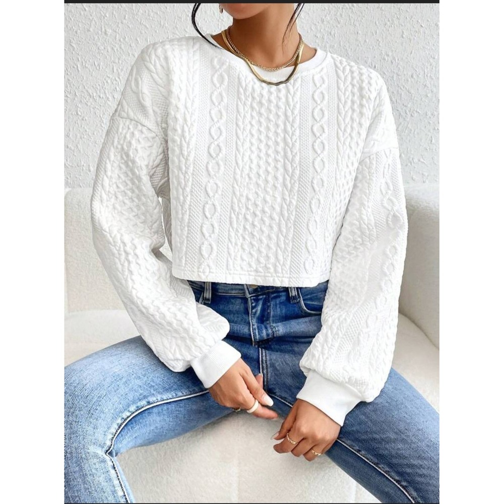 Crop Textured Knit White Versatile Boxy Chunky Sweatshirt L Minimalist Cottage‎